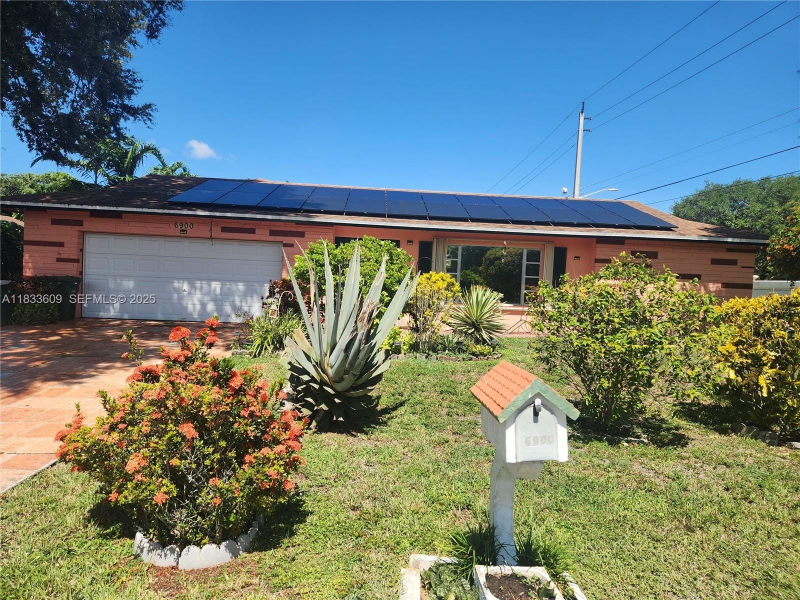 6900 NW 94th Avenue, Tamarac, FL 33321