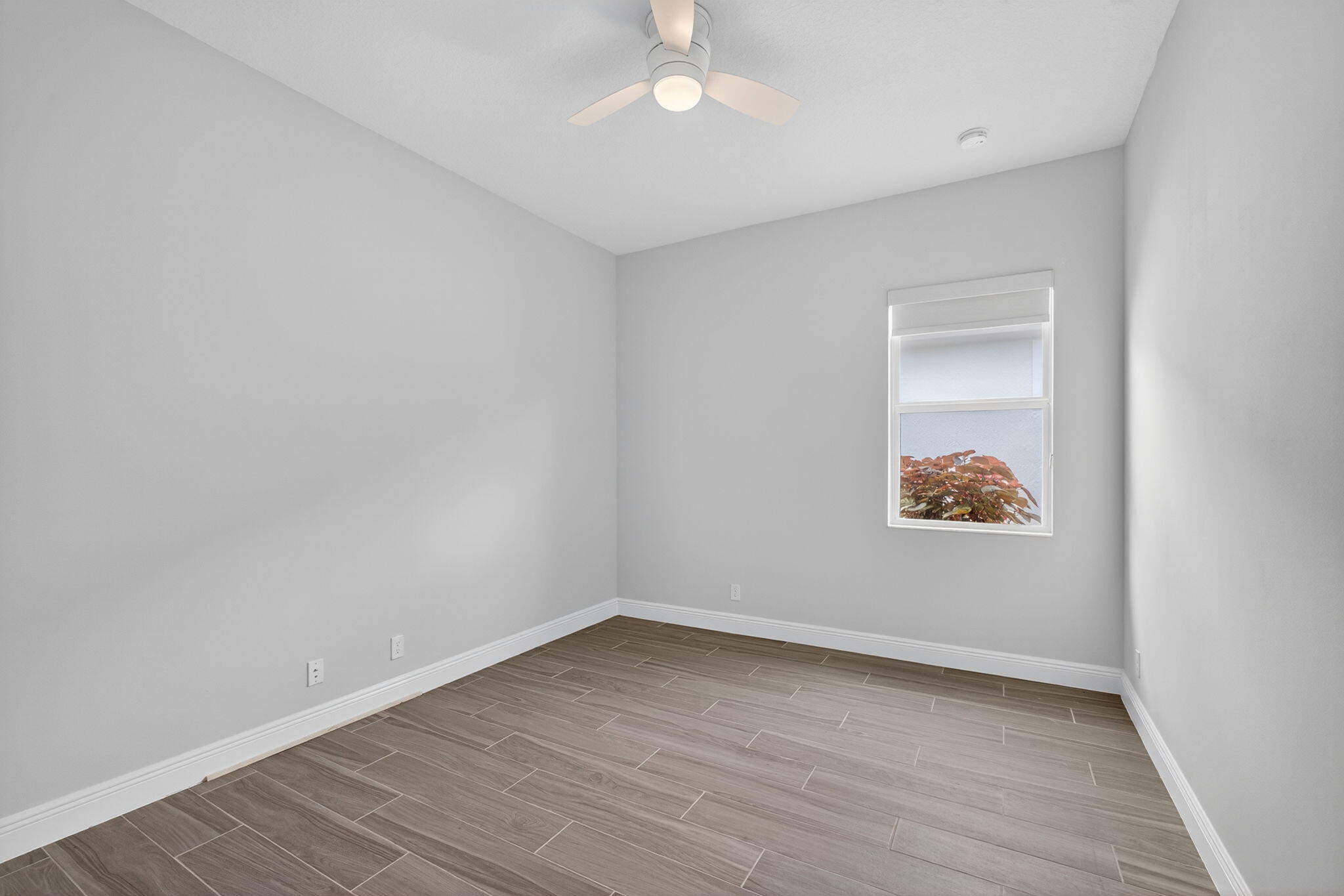 9901 Regency Way — photo 8