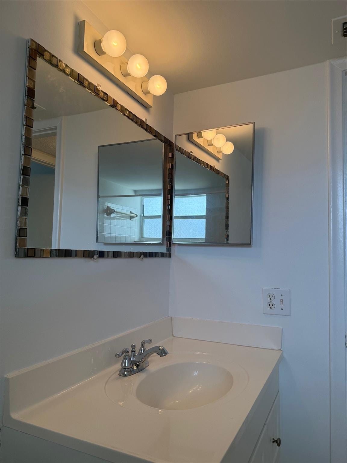 2141 NE 1st Court 102, Boynton Beach, FL 33435 photo 26