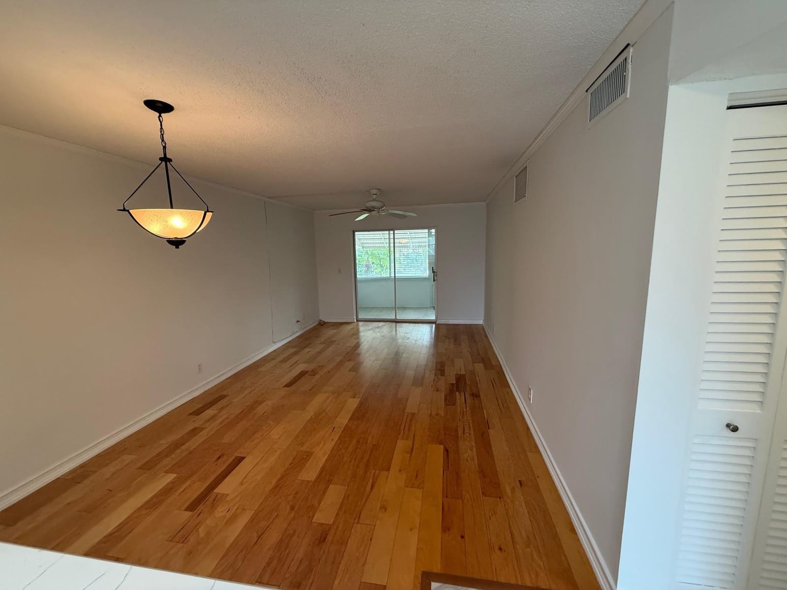 2141 NE 1st Court 102, Boynton Beach, FL 33435 photo 6