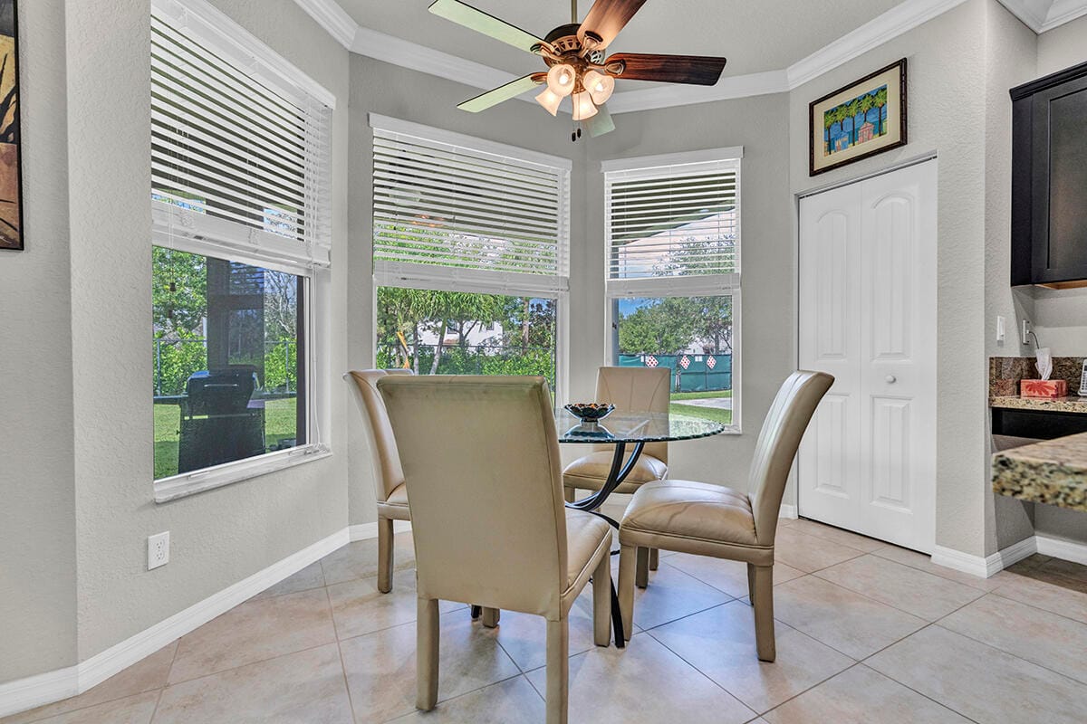 7077 Damita Drive, Lake Worth, FL 33463 photo 12