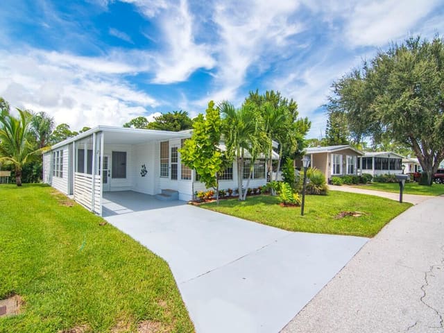 4 N North Warner Drive, sold in Pinelake Village, Jensen Beach, FL