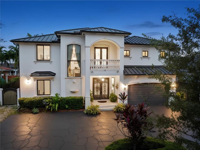 16533 NW 77th Path, sold in Primavera, Miami Lakes, FL