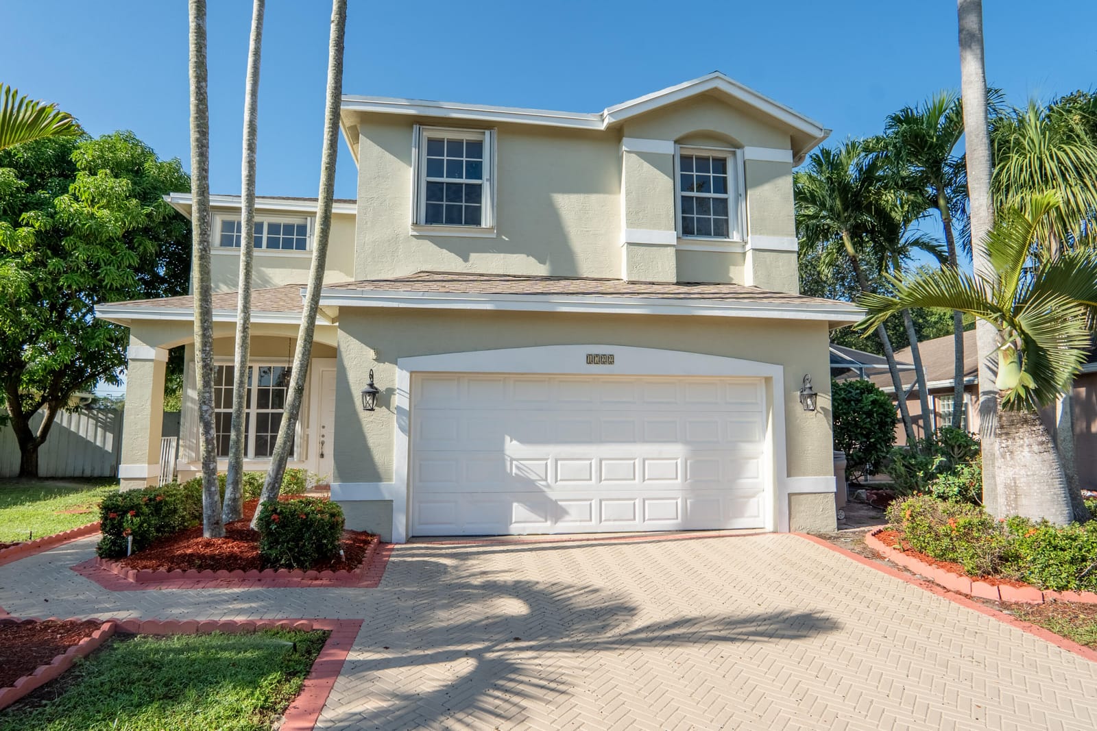 1722 Sawgrass Circle, Greenacres, FL 33413