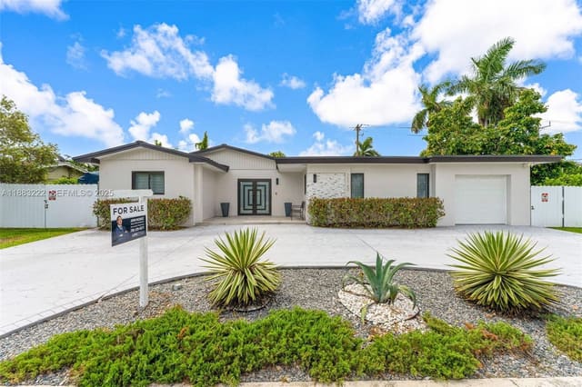 11160 SW 176th Street, Miami, FL 33157