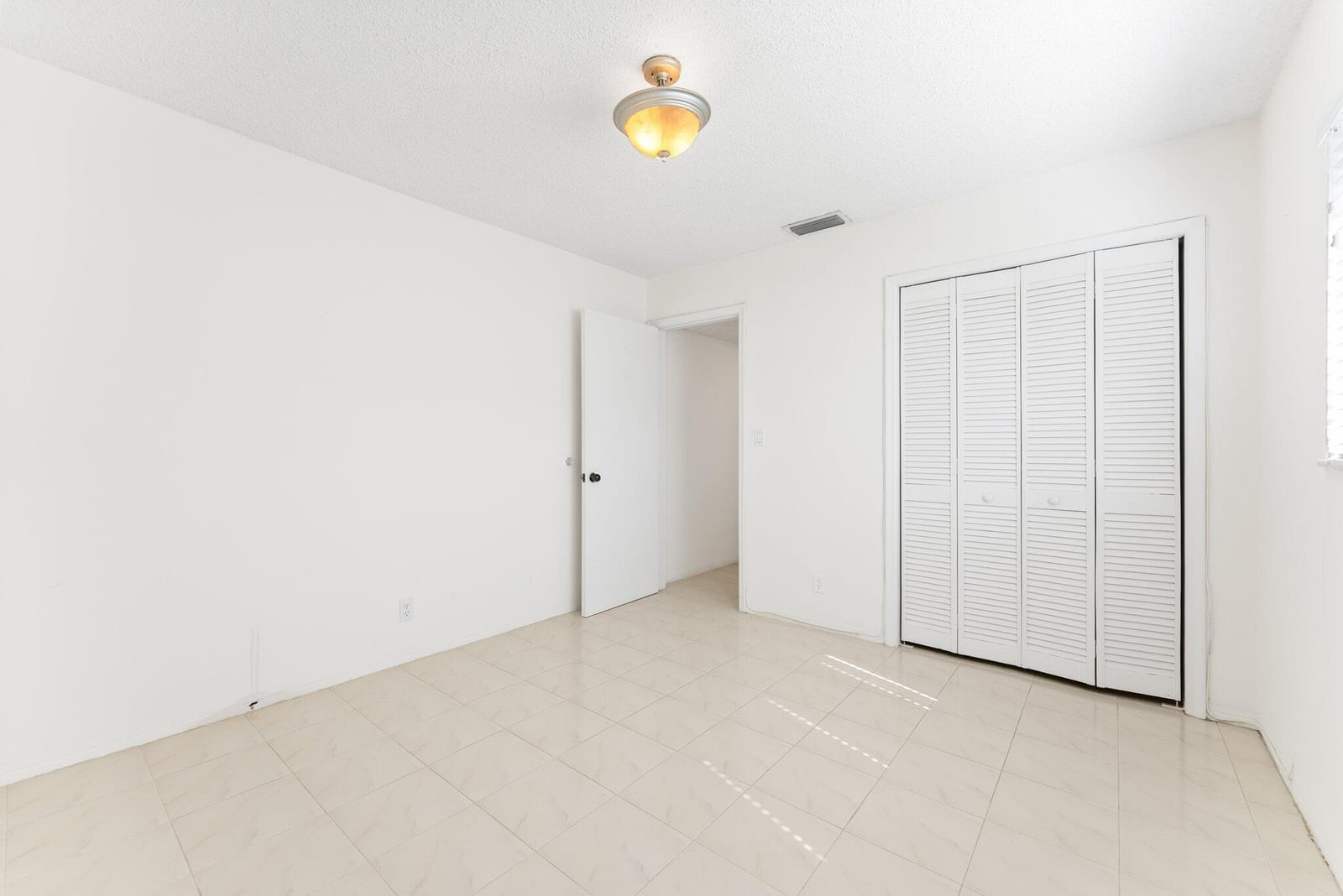 1238 Funston Street — photo 9