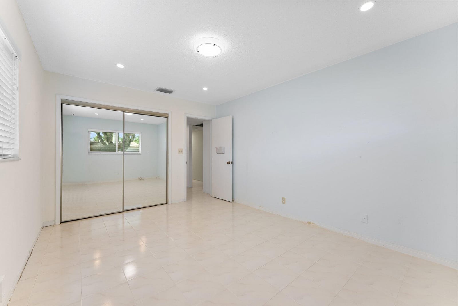 1238 Funston Street — photo 10