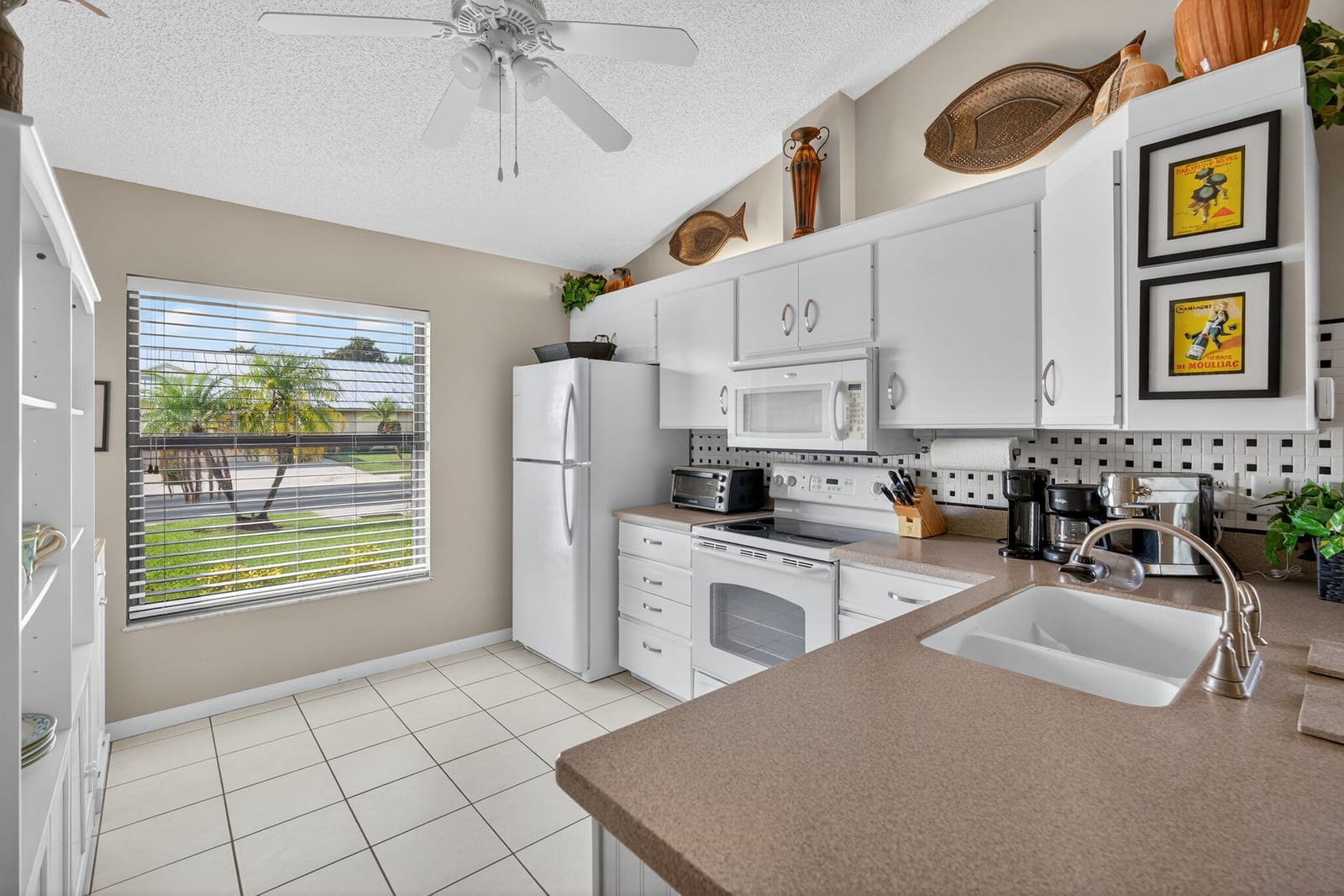 7696 SE Sugar Sands Circle, Hobe Sound, FL 33455 photo 12