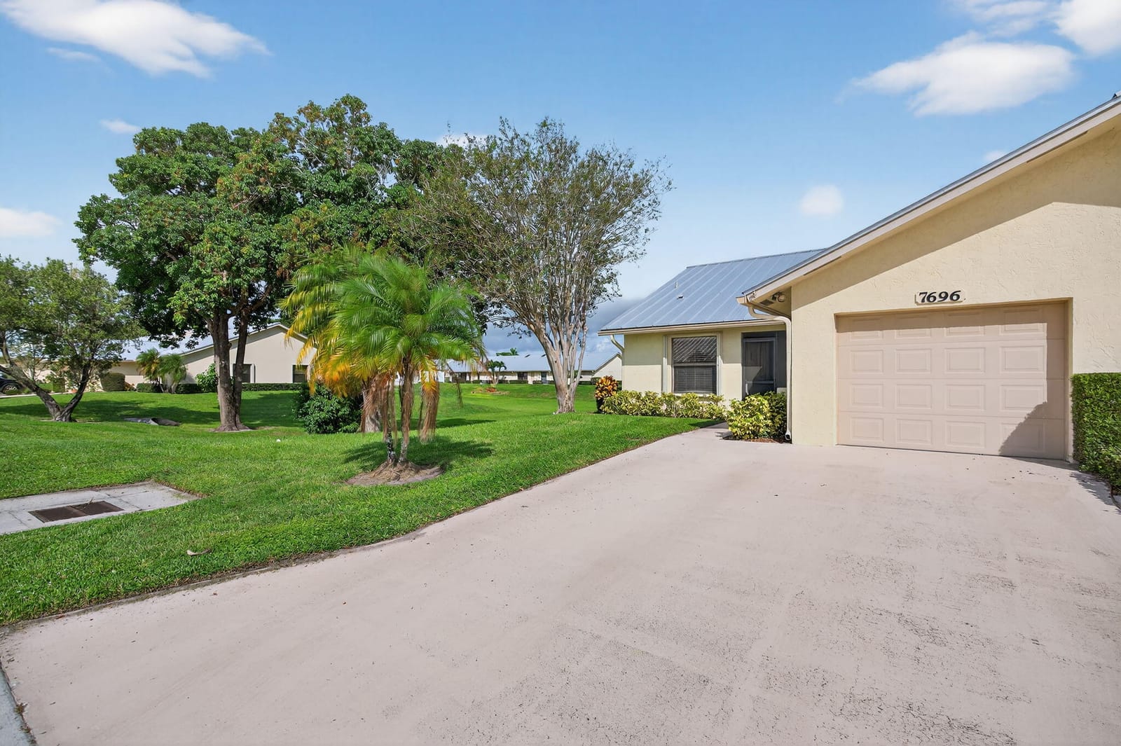 7696 SE Sugar Sands Circle, Hobe Sound, FL 33455 photo 4