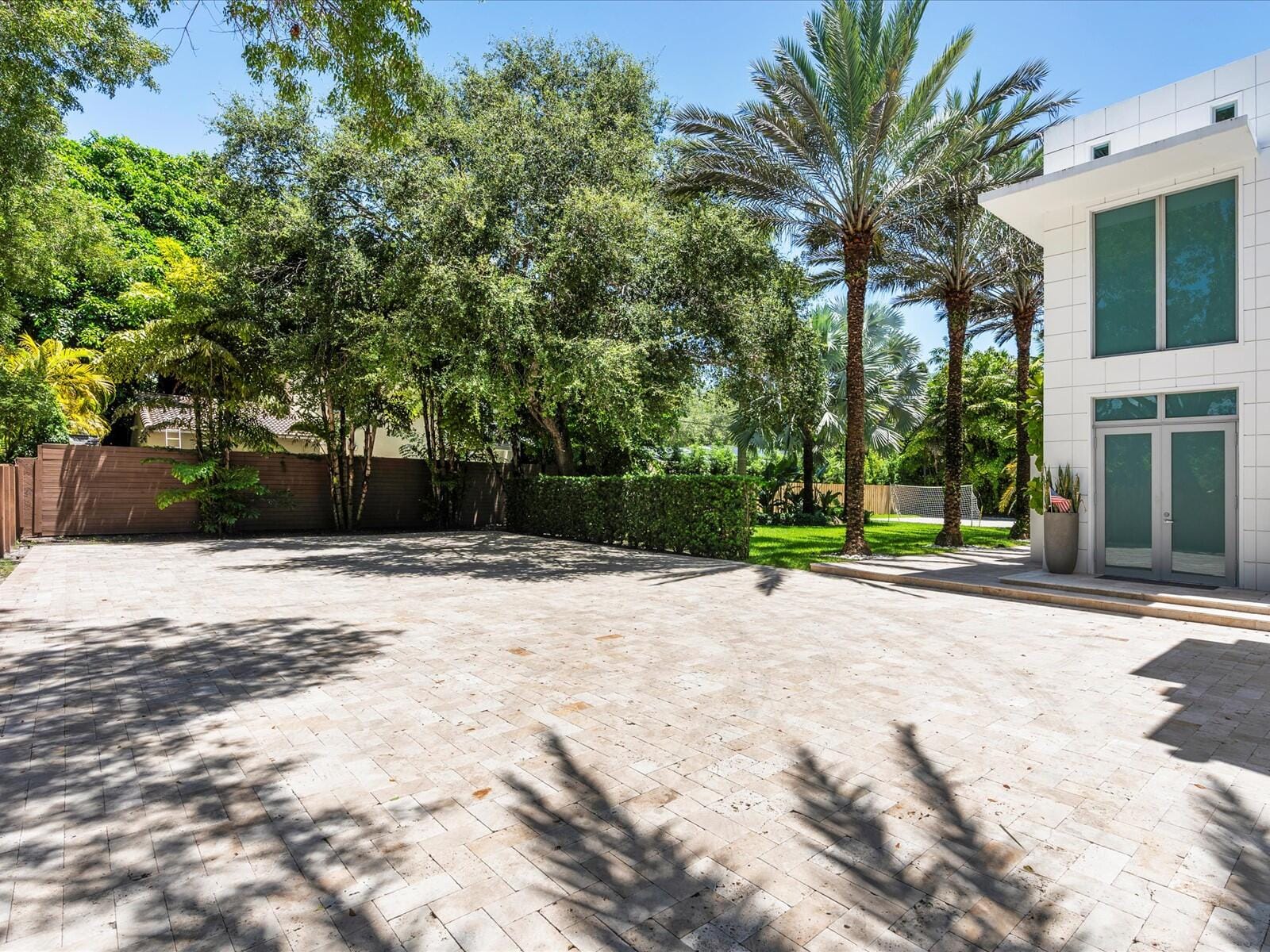 3917 SW 42nd Avenue — photo 8