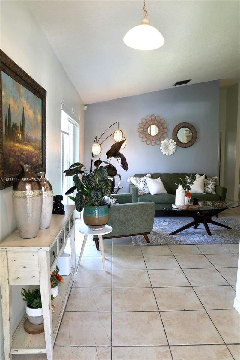 15132 SW 140th Terrace — photo 3