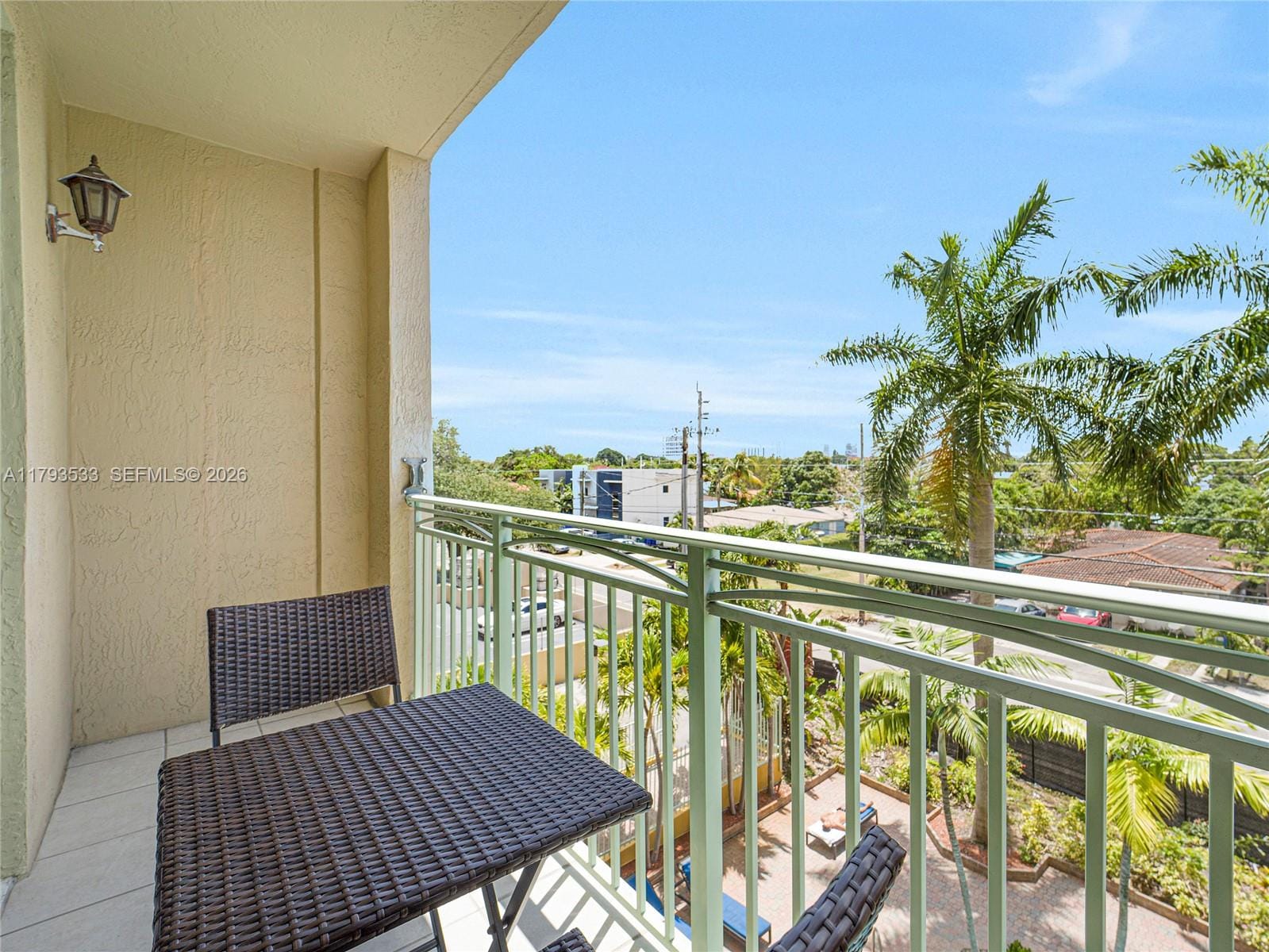 3500 Coral Way 413, Miami, FL 33145