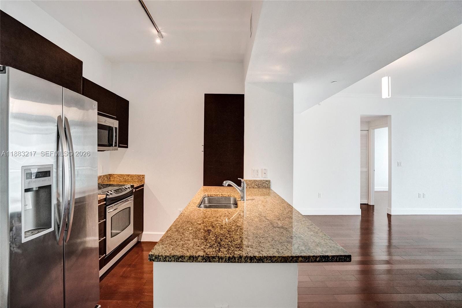 950 Brickell Bay Drive 1704 — photo 5