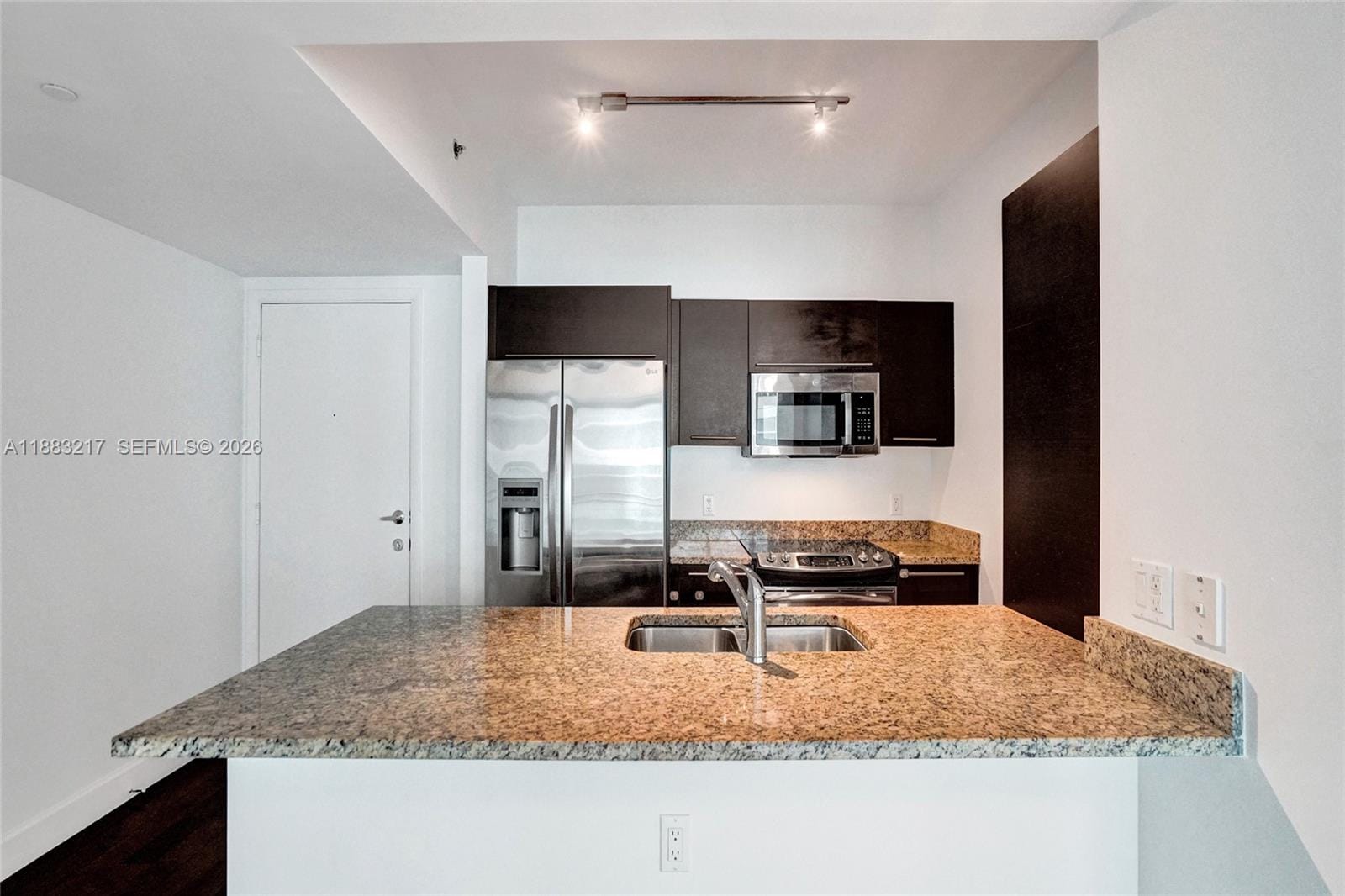 950 Brickell Bay Drive 1704 — photo 7