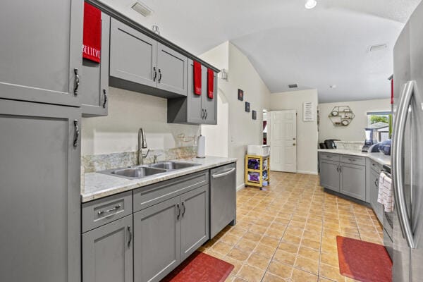 1274 W 33rd Street — photo 10