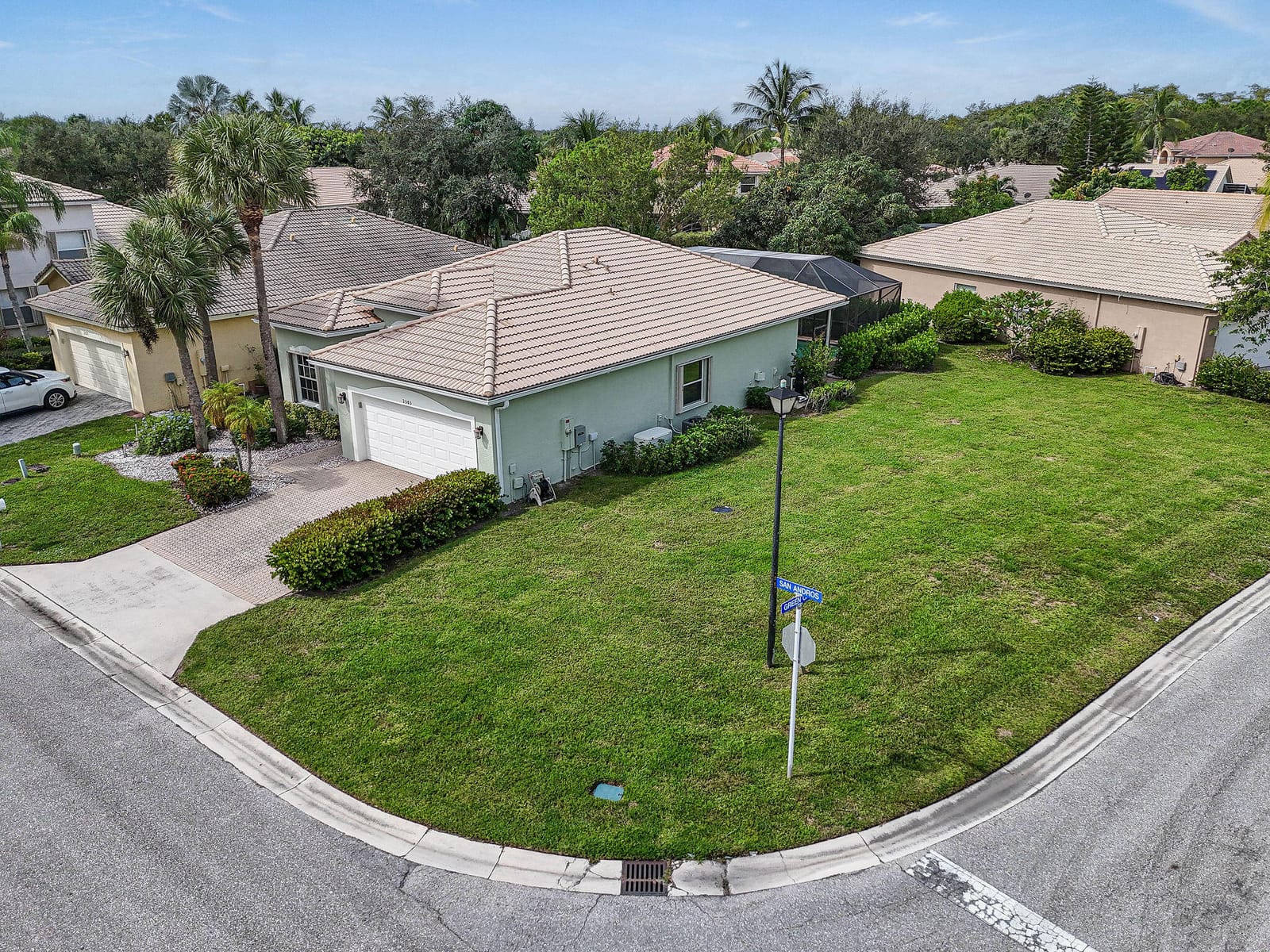 2585 San Andros, West Palm Beach, FL 33411