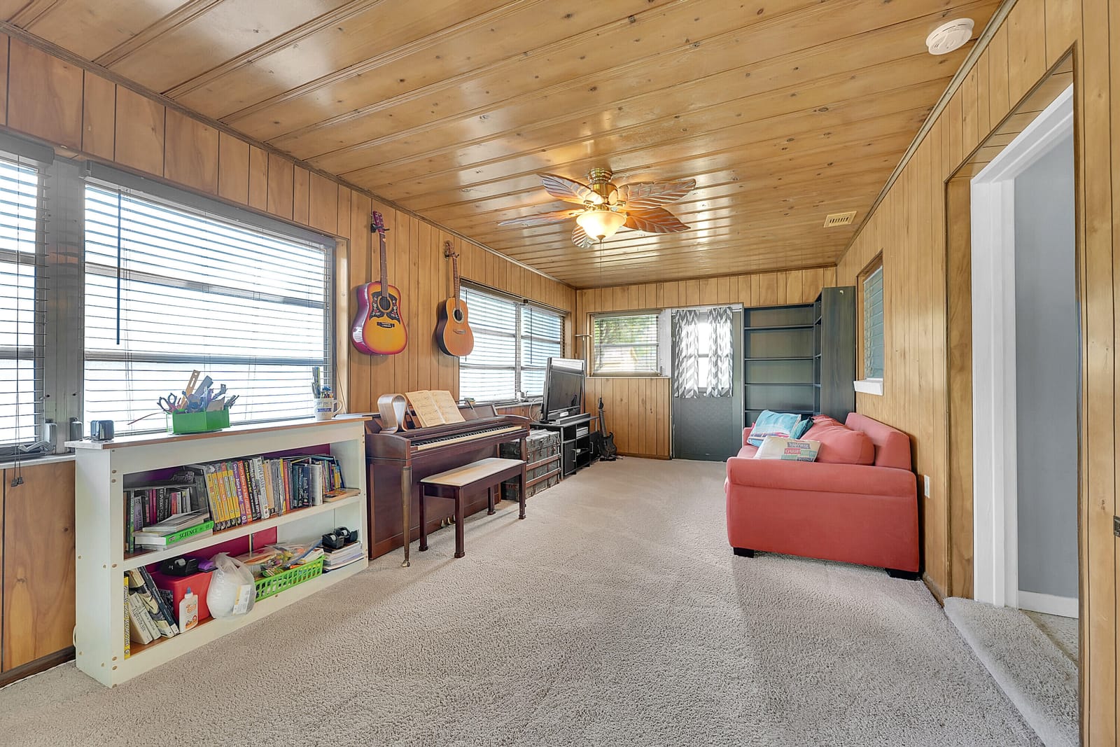 803 Anita Street — photo 8