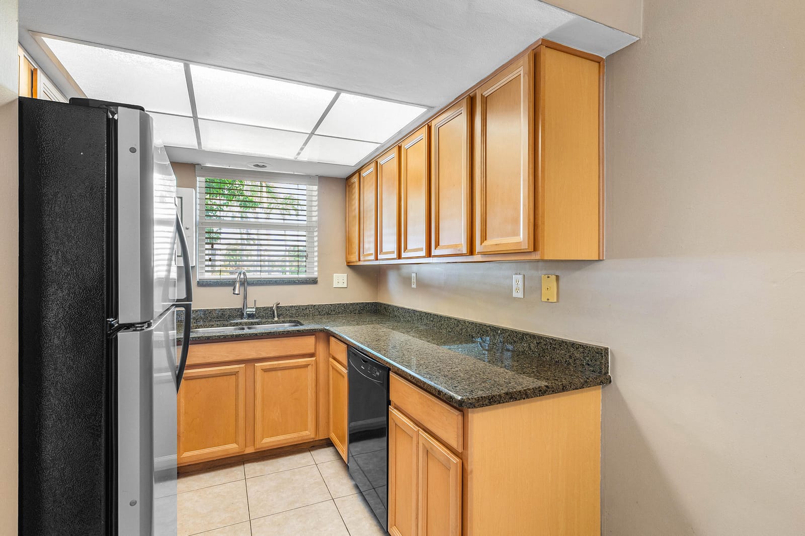 40 SE 13th Street A3 — photo 10