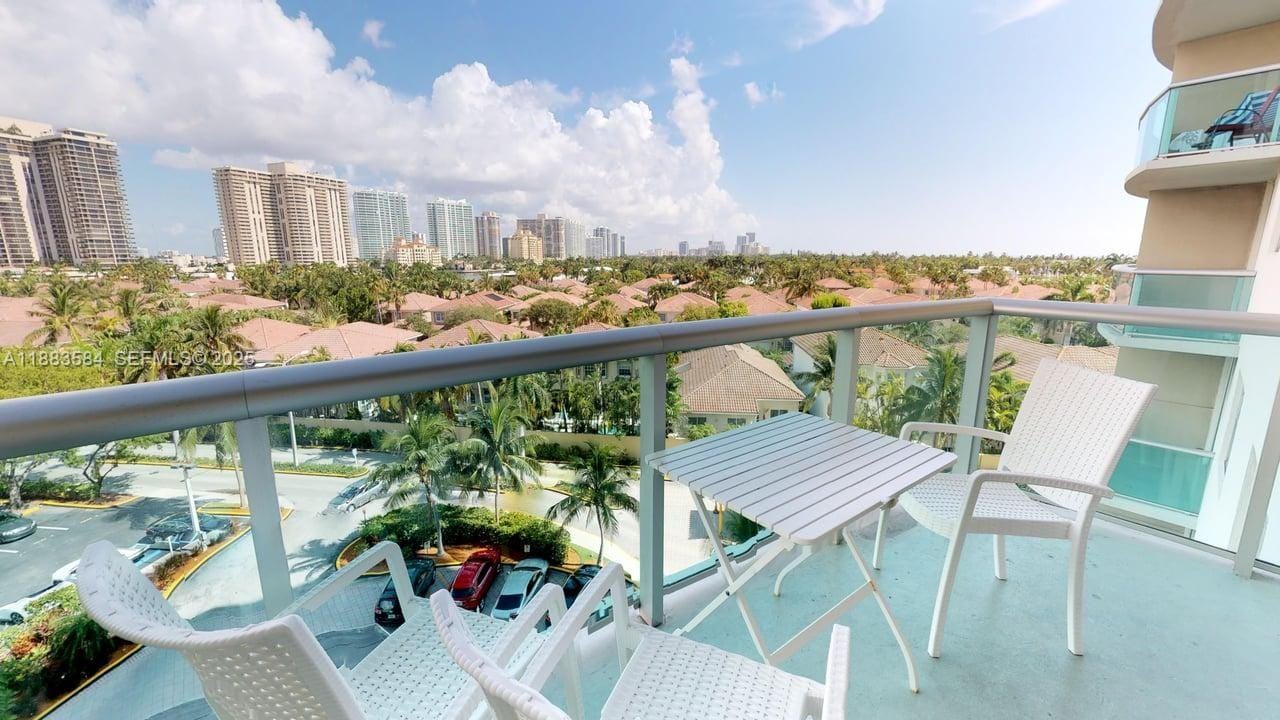 19370 Collins Avenue 620 — photo 5