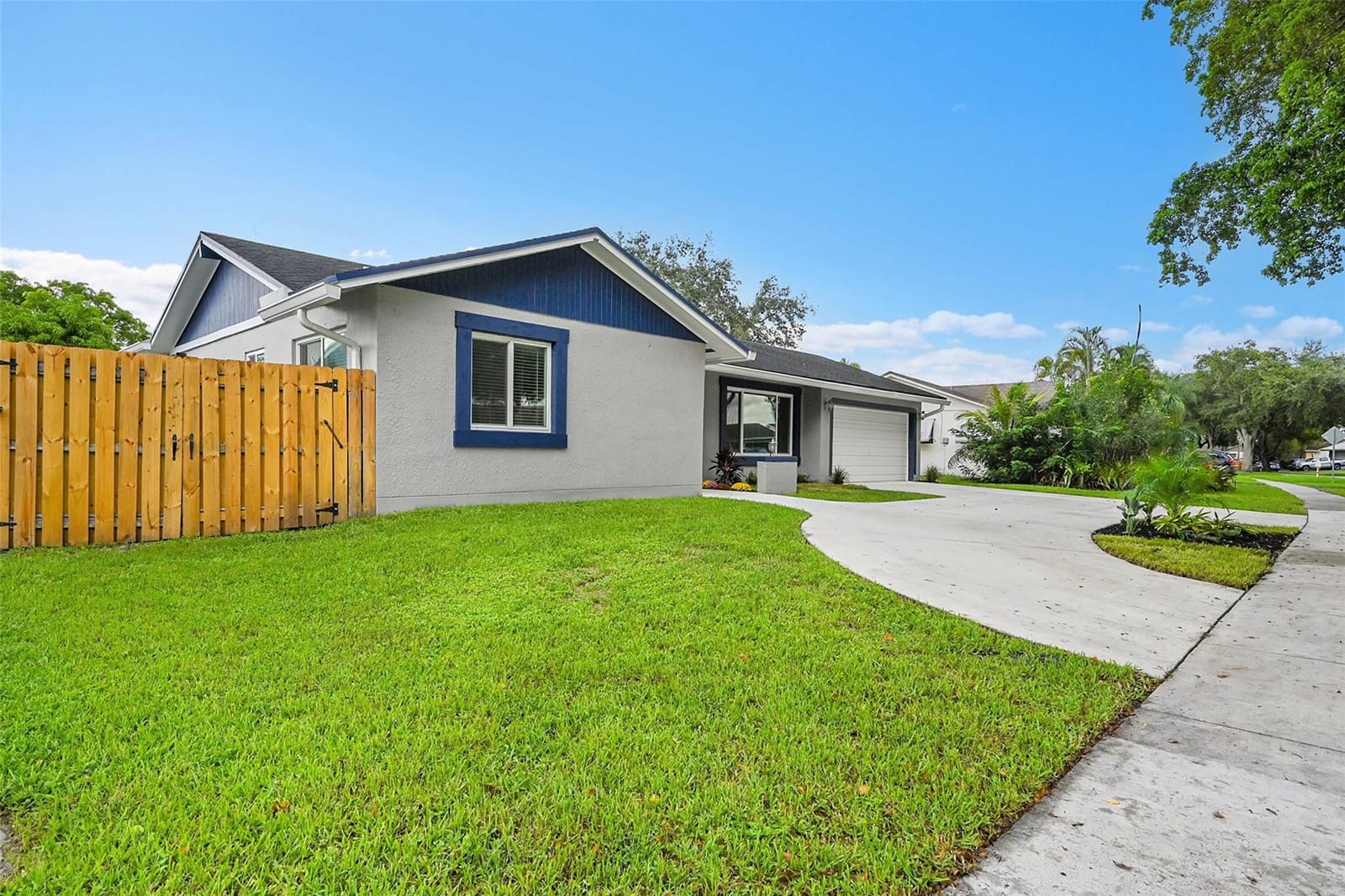 5615 SW 118th Avenue — photo 4