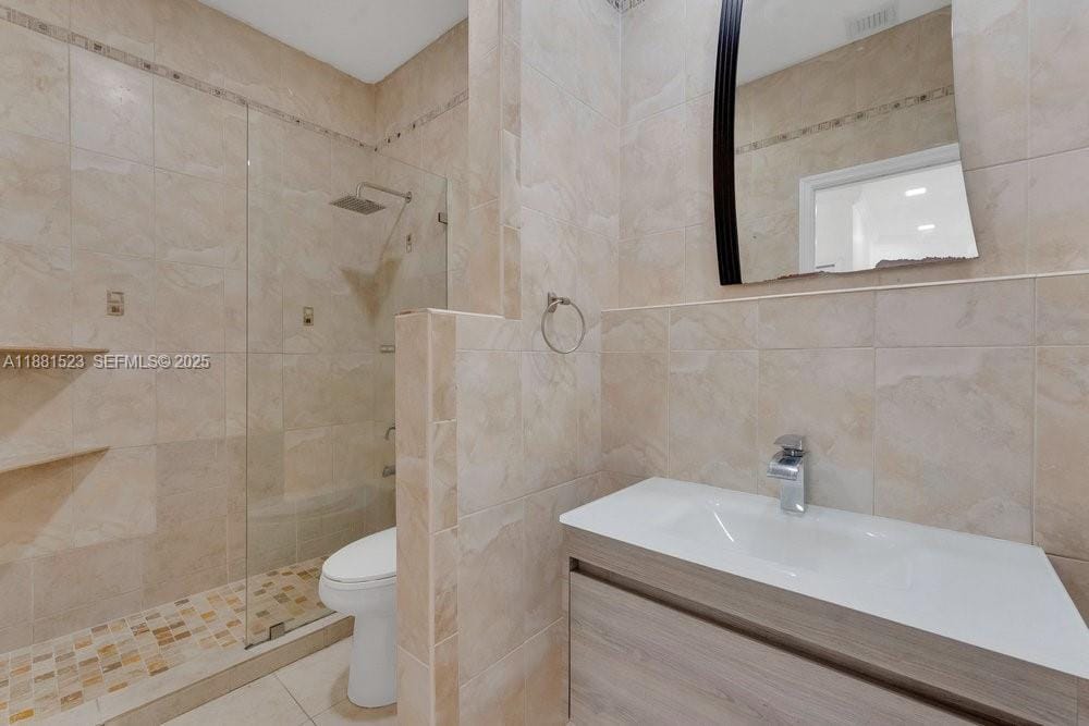 7427 NW 113th Path, Doral, FL 33178 photo 16