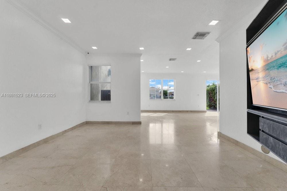 7427 NW 113th Path — photo 3