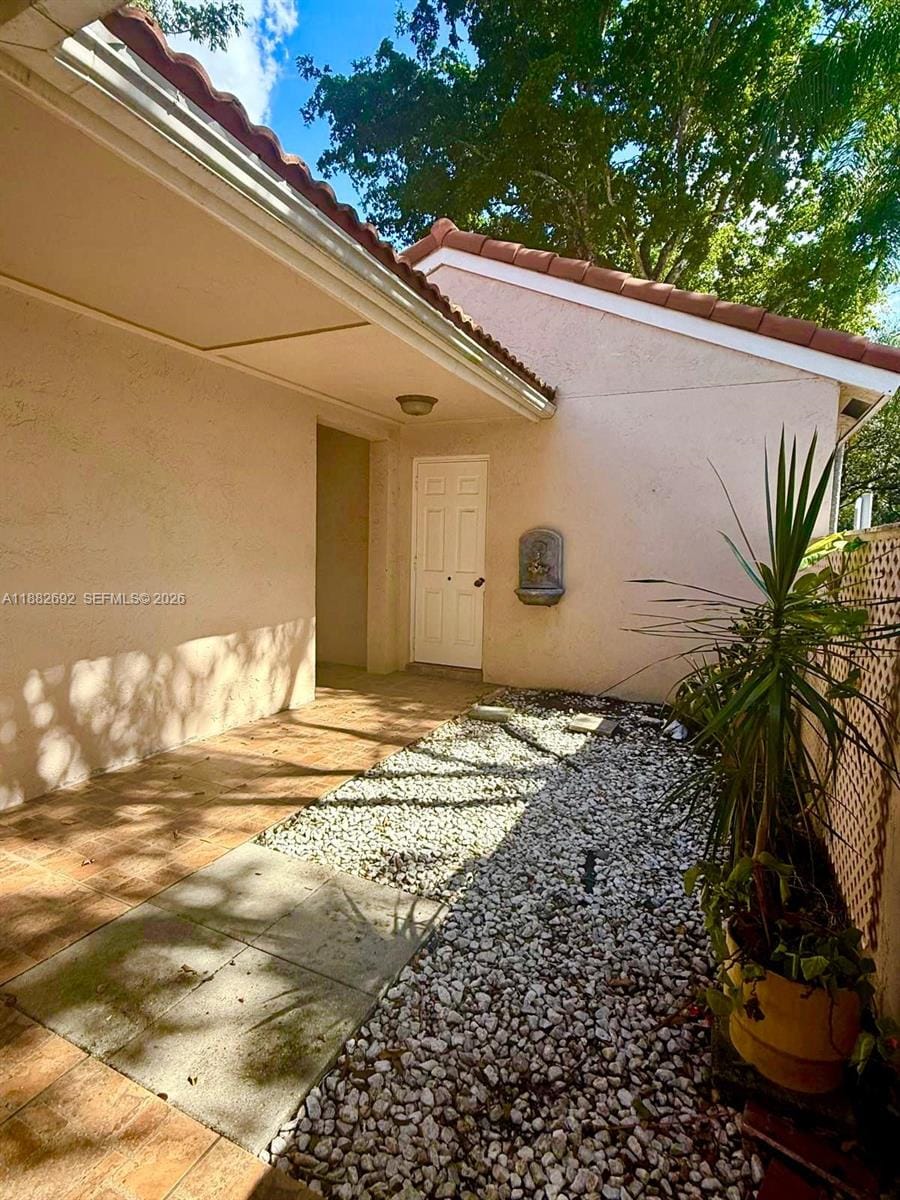 1321 N Seagrape Circle, Weston, FL 33326 photo 5
