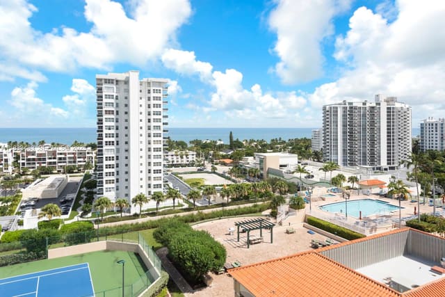 3020 NE 32nd Avenue 1207, sold in Tides At Bridgeside Squar, Fort Lauderdale, FL