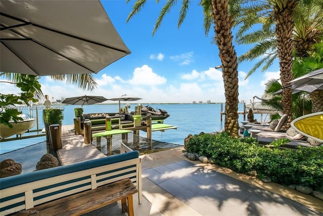 2440 N Shore Terrace, Miami Beach, FL 33141