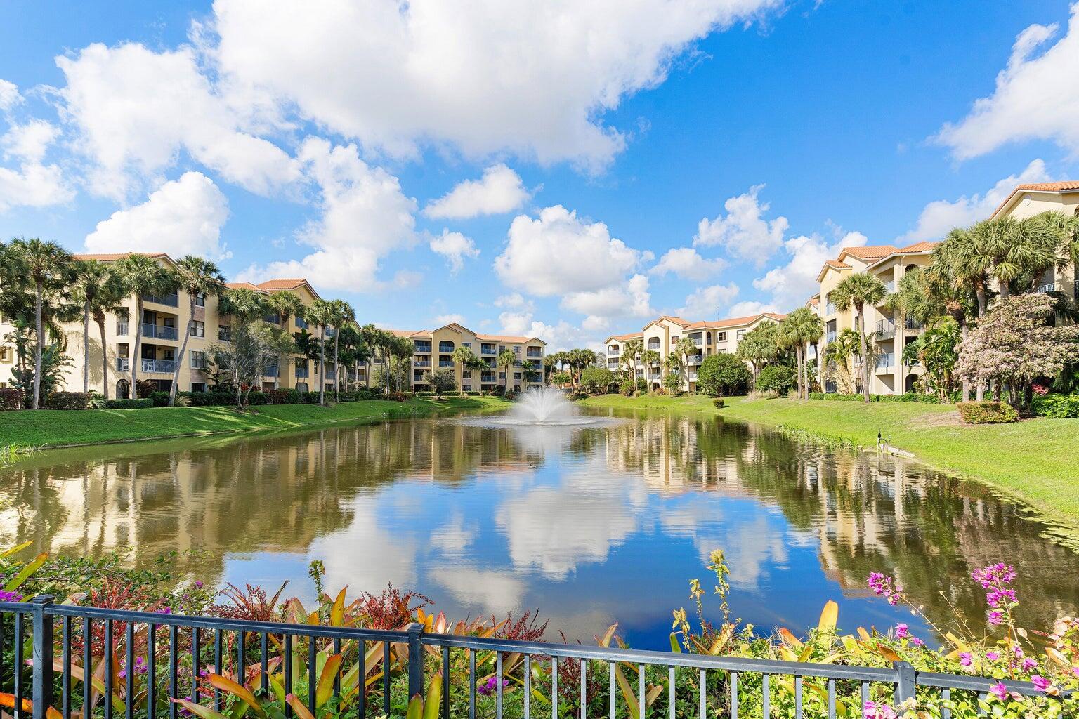 700 Uno Lago Drive 303, Juno Beach, FL 33408, Juno Beach