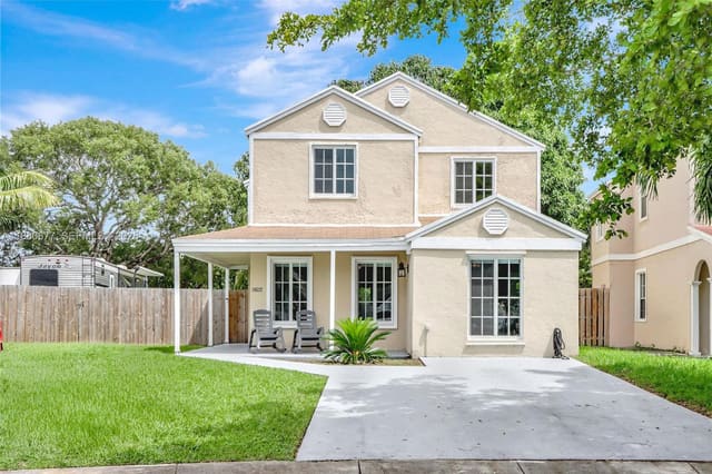 14537 SW 127th Court, sold in Deerwood Part 1, Miami, FL