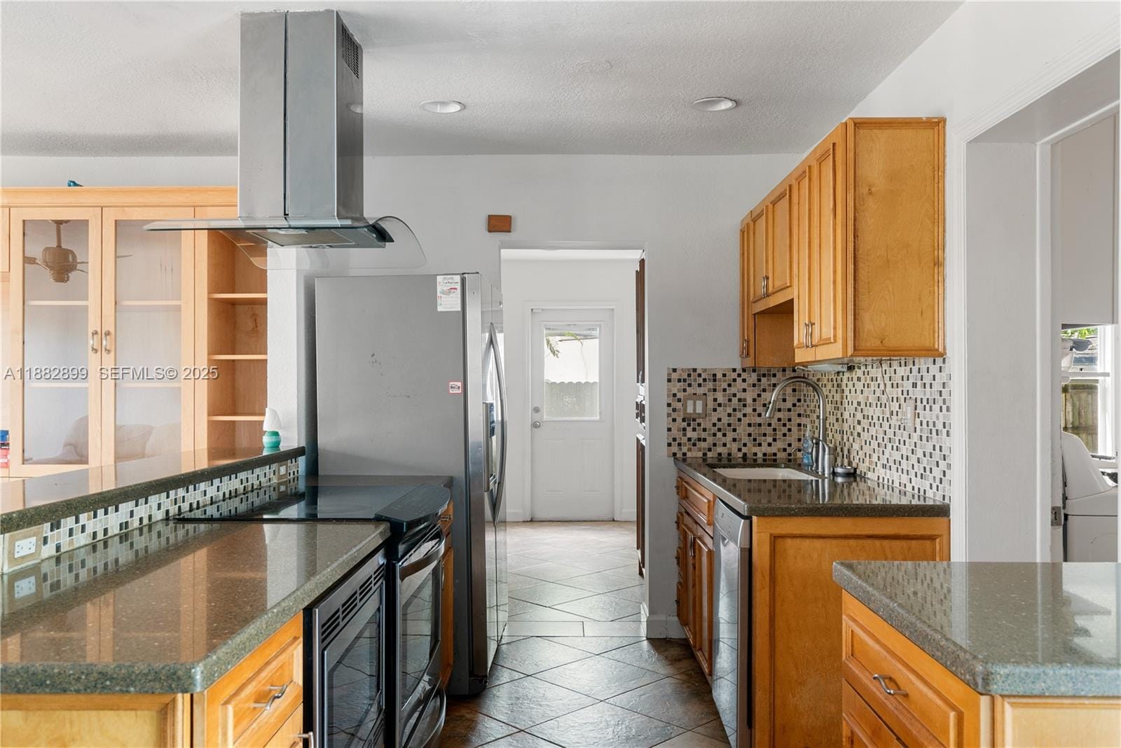9835 SW 197th Street — photo 5