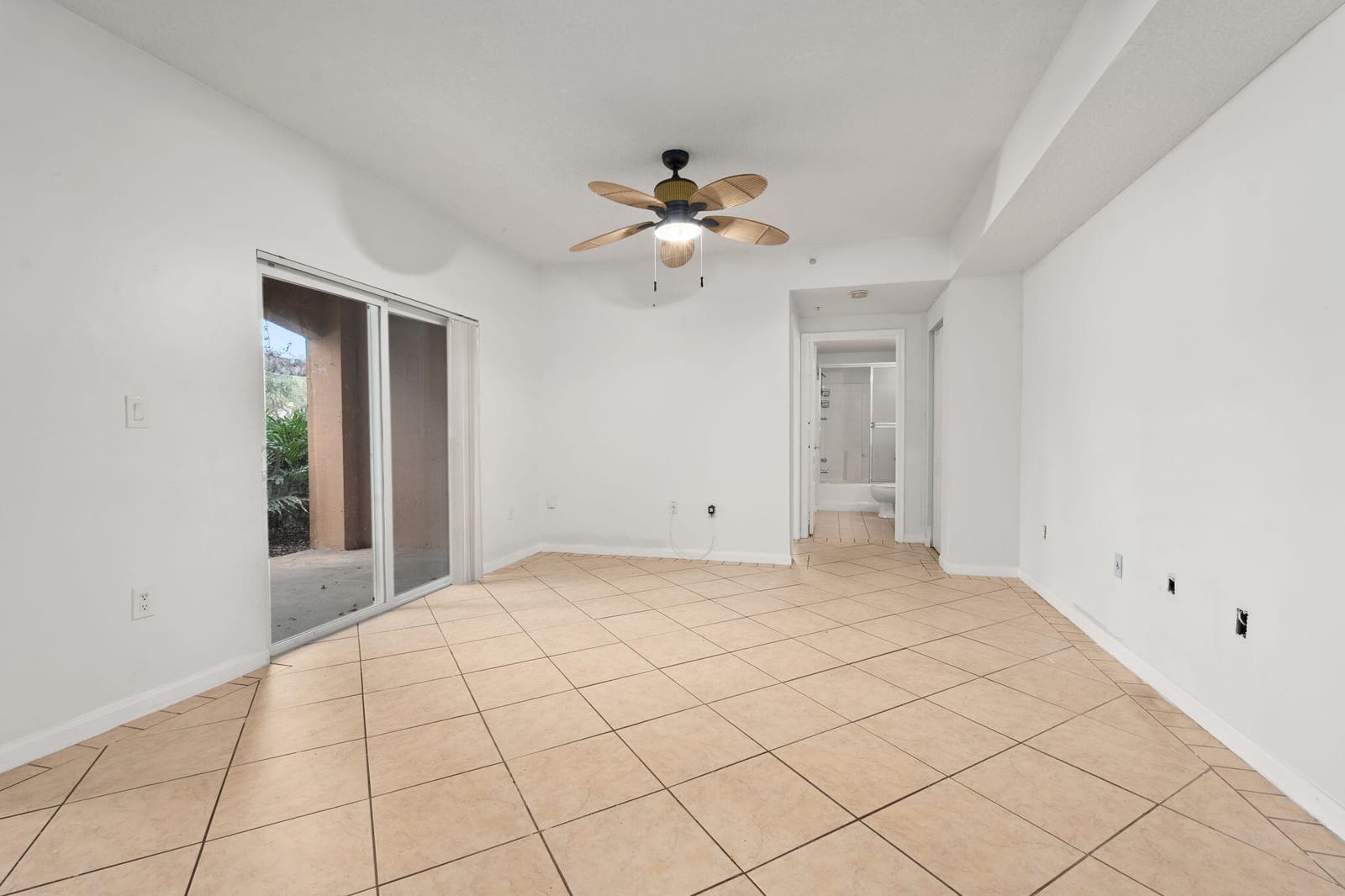 5080 Fairways Circle 102, Vero Beach, FL 32967 photo 12