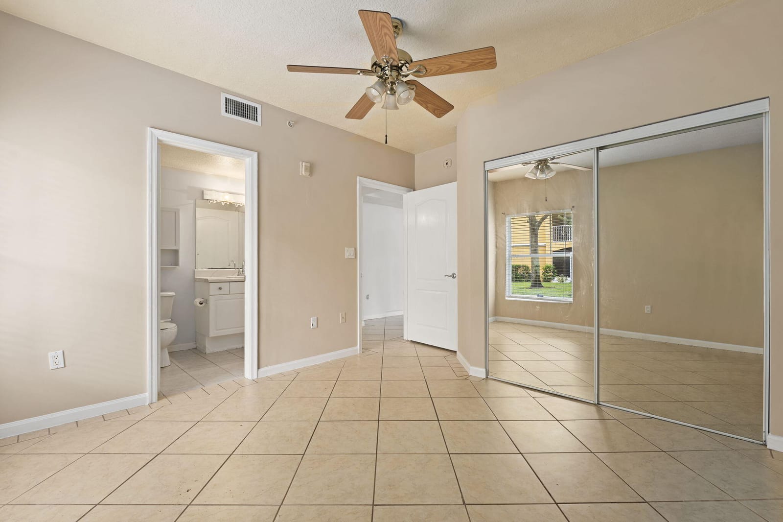 5080 Fairways Circle 102, Vero Beach, FL 32967 photo 20