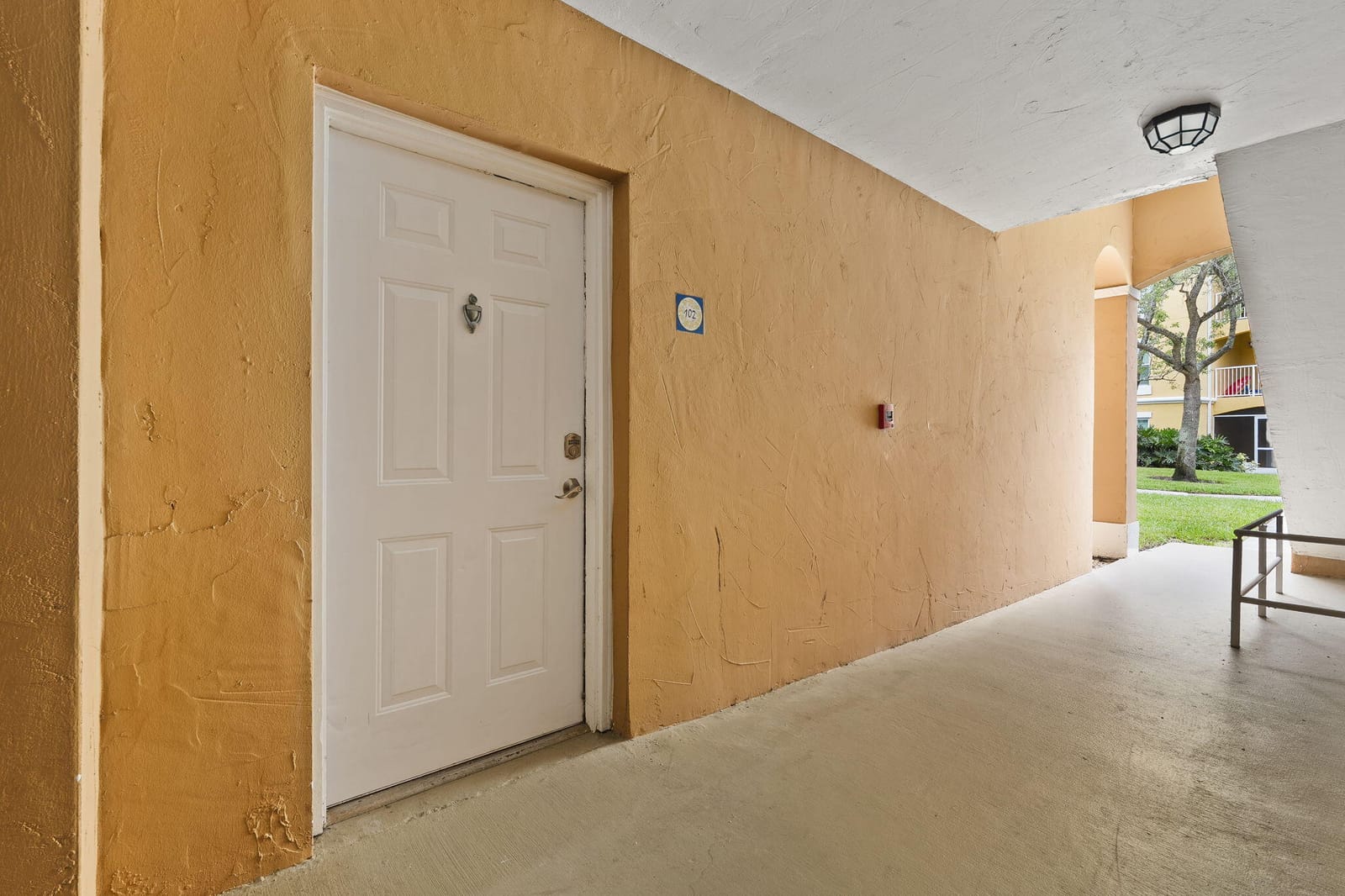 5080 Fairways Circle 102, Vero Beach, FL 32967 photo 5