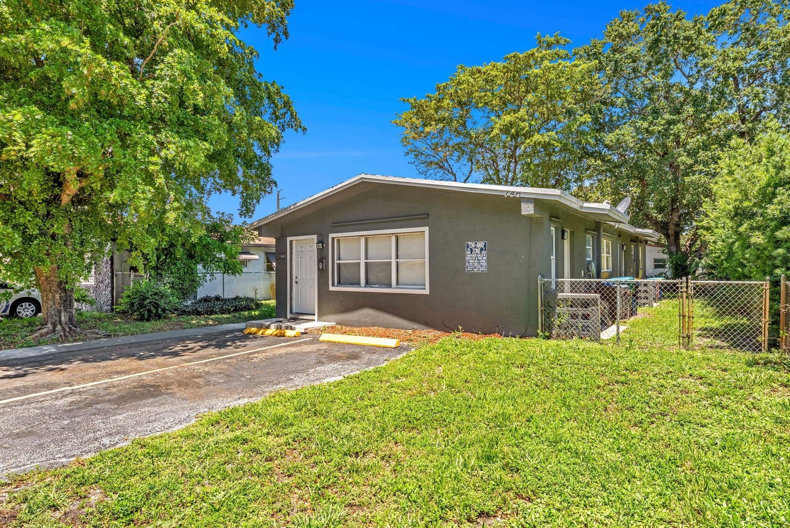 746 SW 4th Street — photo 3