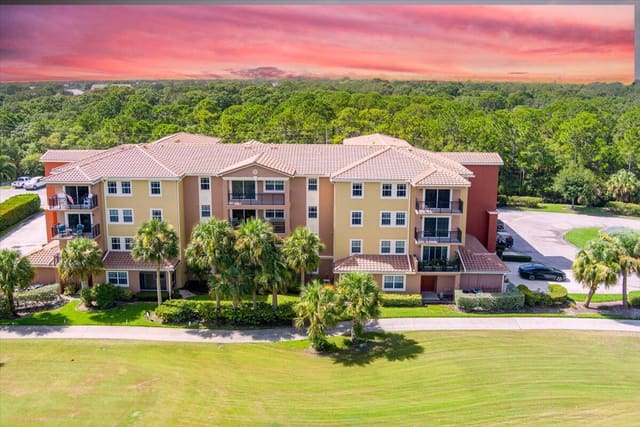 4190 Gator Greens Way Ph-2, sold in Linkside AT Gator Trace B 1 Condominium, Fort Pierce, FL