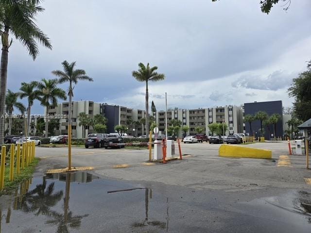 10000 NW 80th Court 2109, Hialeah Gardens, FL 33016