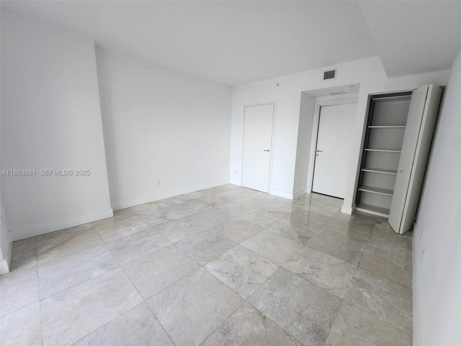 1300 Brickell Bay Drive 2007, Miami, FL 33131 photo 3