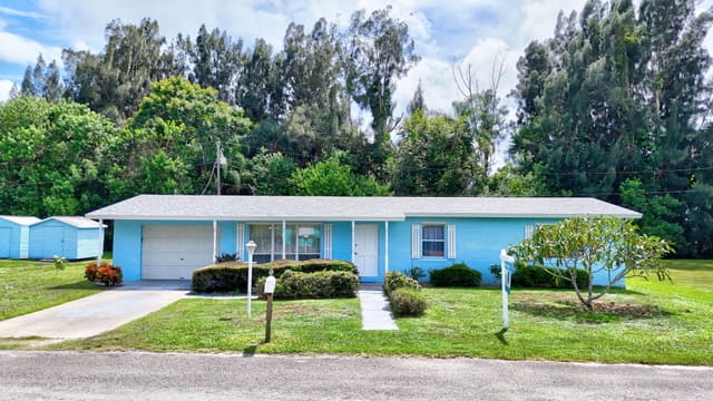 907 Buckeye Drive, sold in White City Subdivision, Fort Pierce, FL