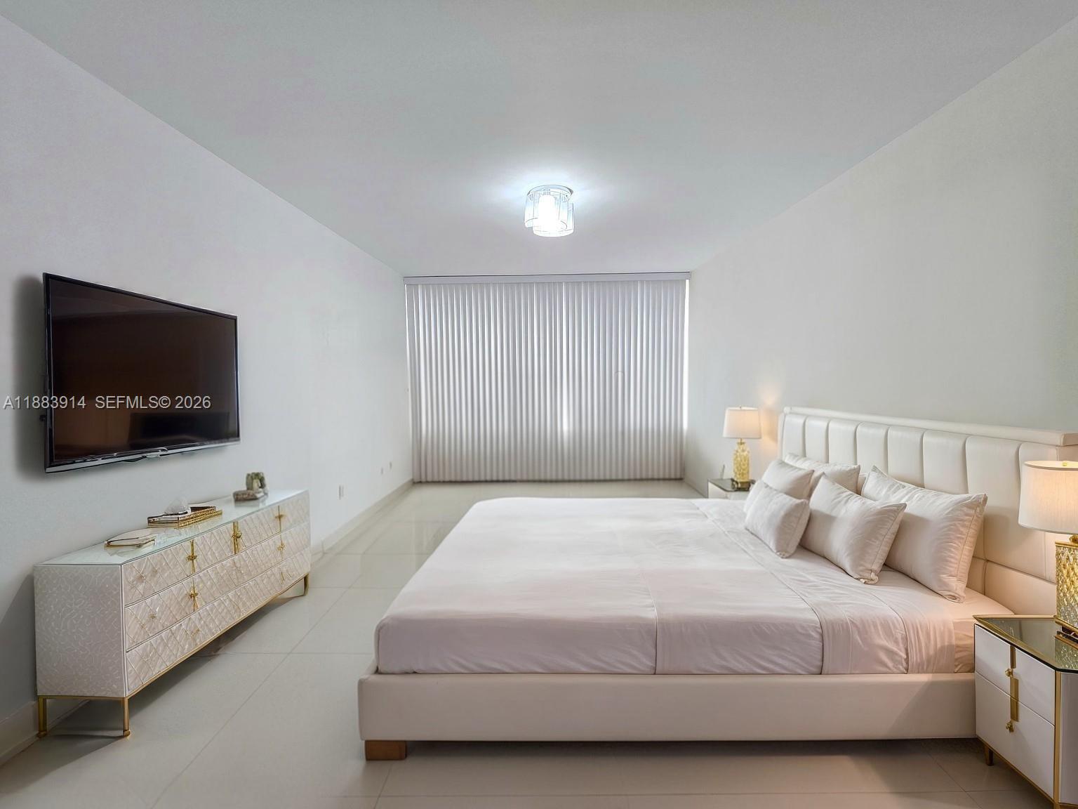 18051 Biscayne Boulevard 1204 — photo 10