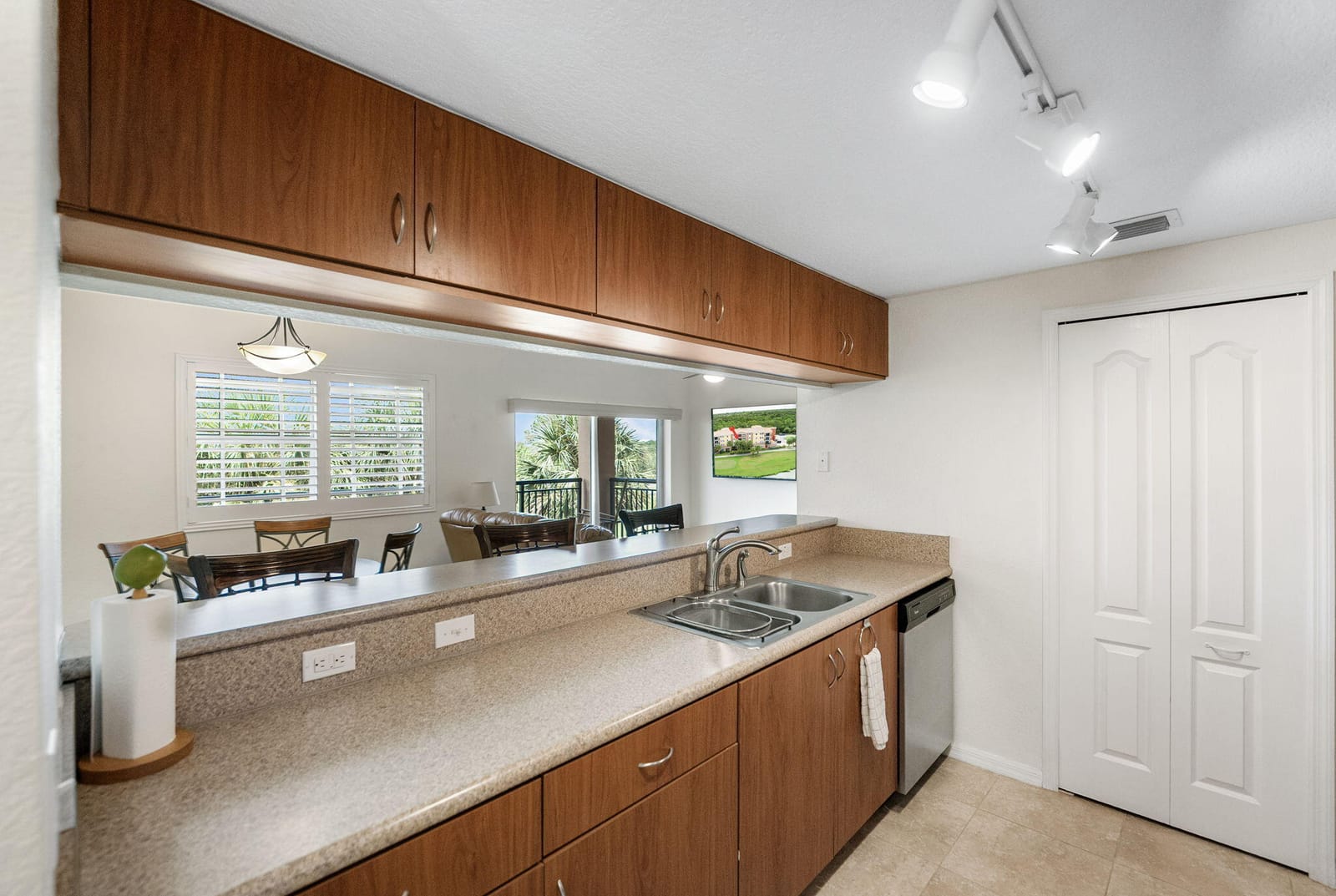4190 Gator Greens Way 34 — photo 12