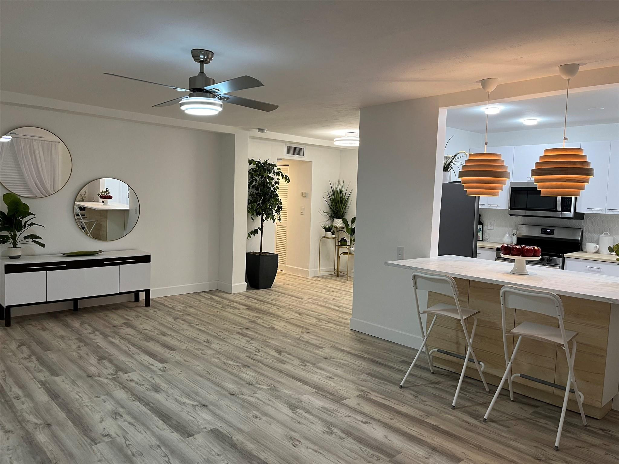 11685 Canal Drive 304, North Miami, FL 33181, North Miami