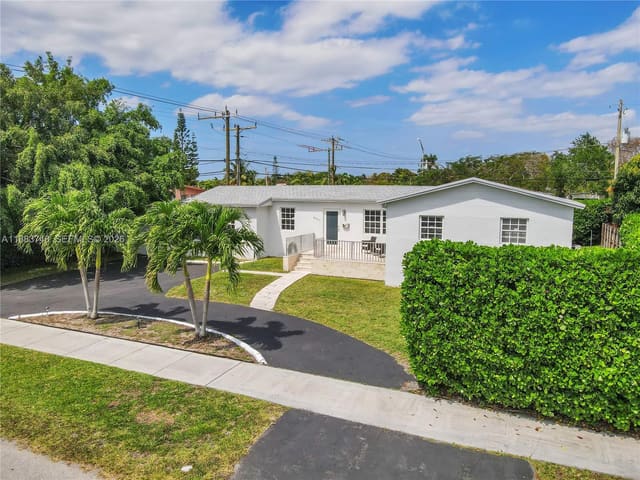 8371 SW 32nd Terrace, Miami, FL 33155