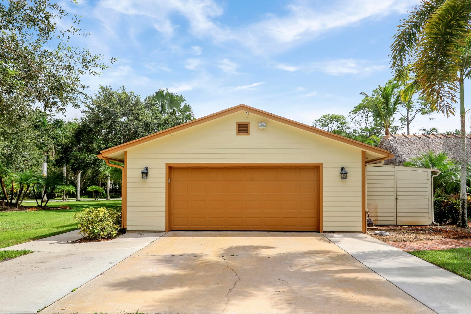 12818 Old Indiantown Road — photo 8