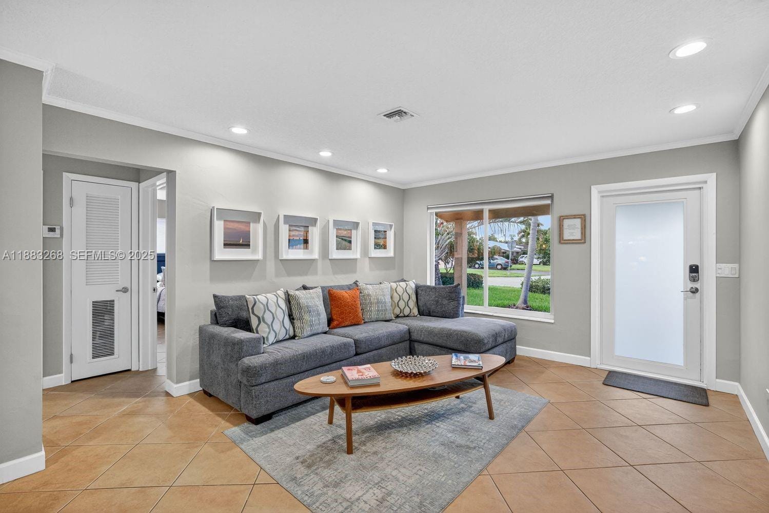 301 NE 48th Street, Oakland Park, FL 33334 photo 14