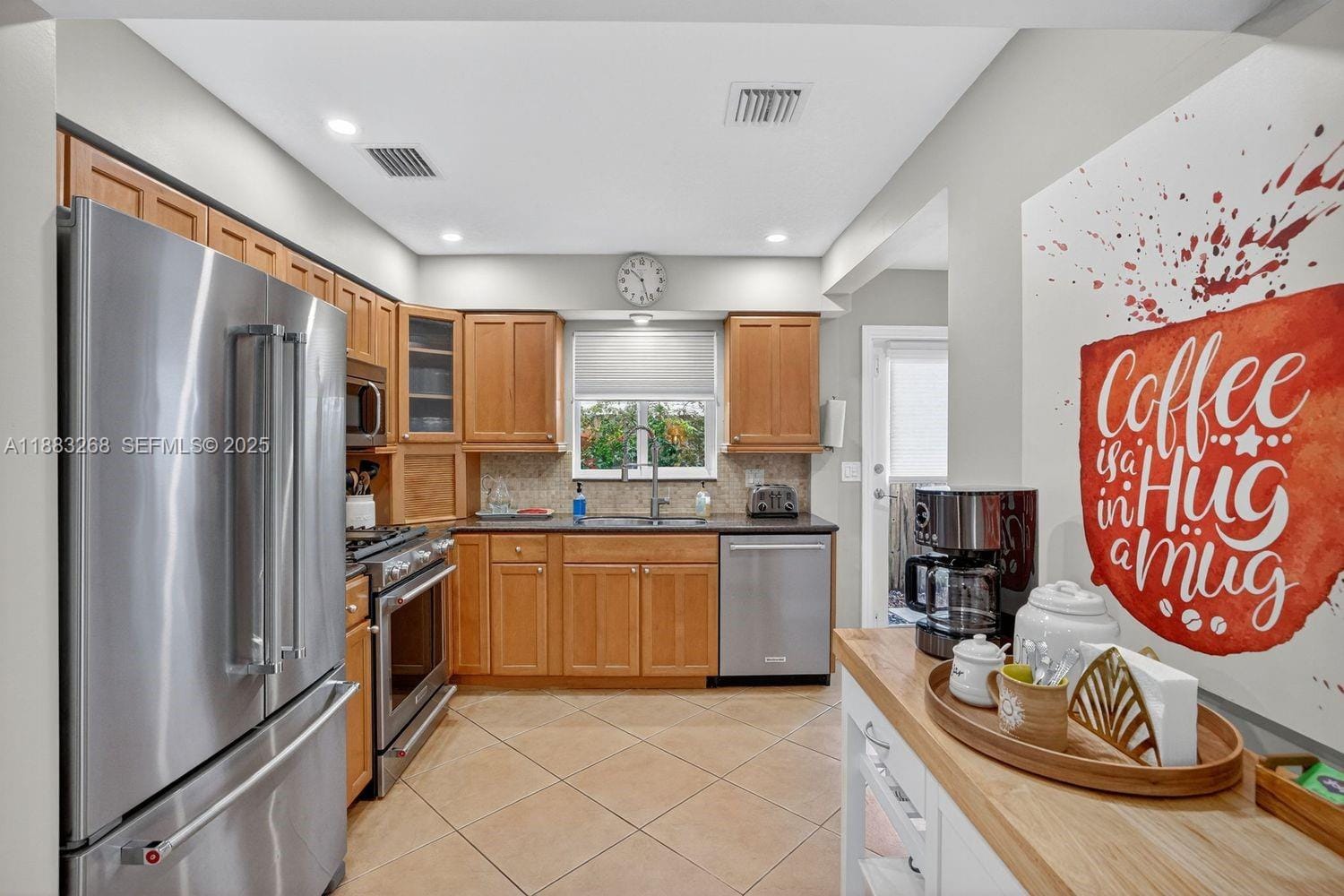 301 NE 48th Street, Oakland Park, FL 33334 photo 19