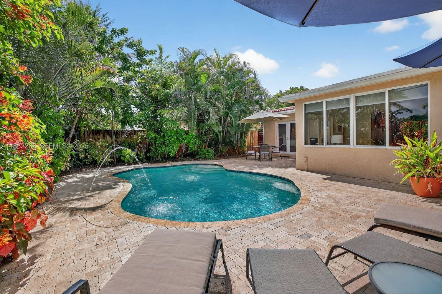 301 NE 48th Street, Oakland Park, FL 33334 photo 6