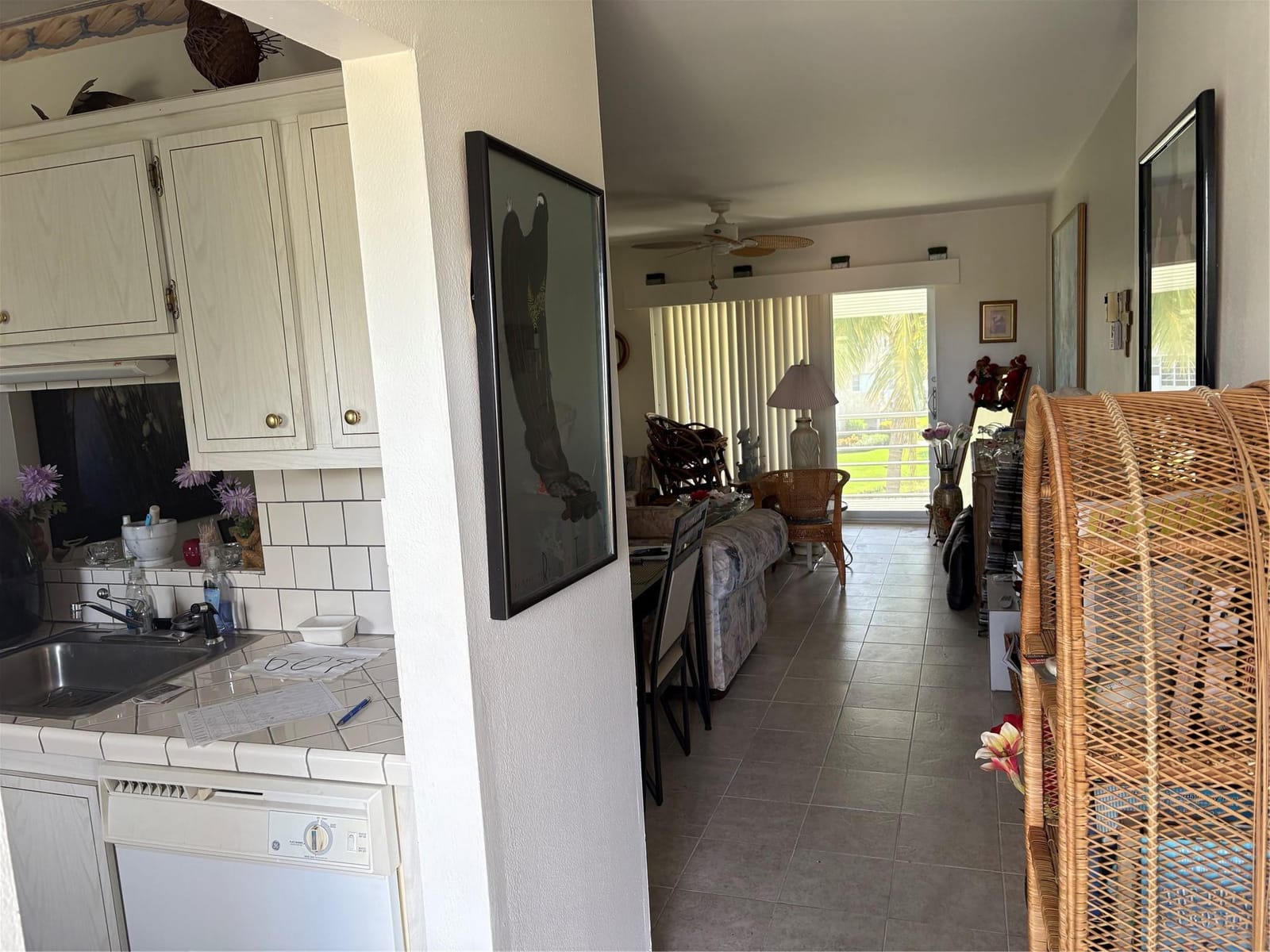 3506 NW 49th Avenue 604 — photo 2