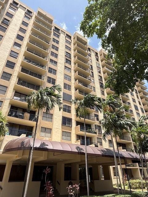 1470 NE 123rd Street A408, North Miami, FL 33161 photo 3